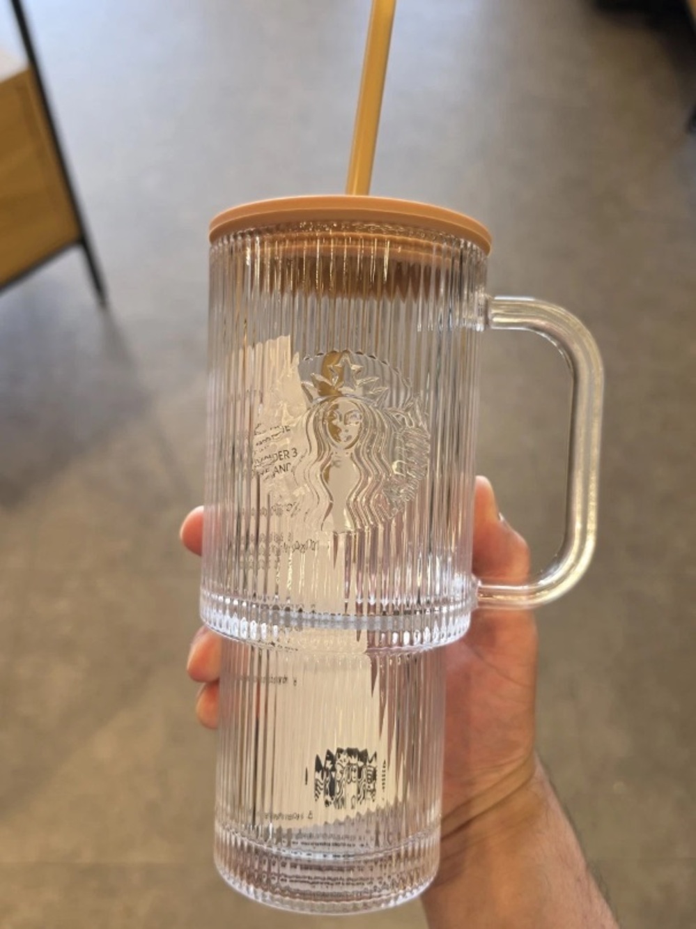 Starbucks fall Clear Ribbed Cold Cup with Tan Lid and Straw NWT